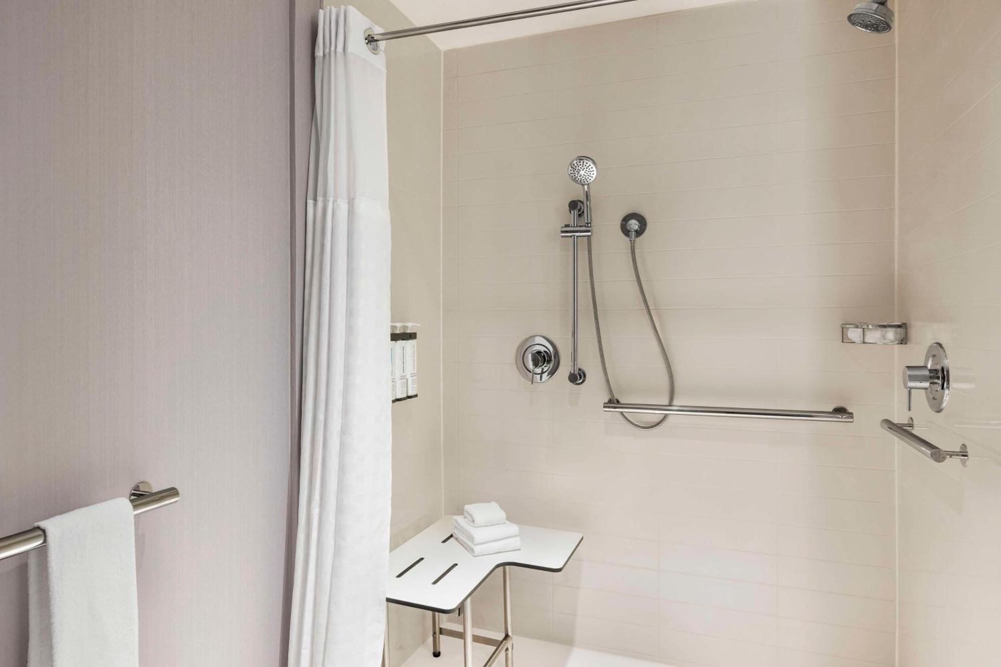 Hyatt Place Columbus Polaris エクステリア 写真